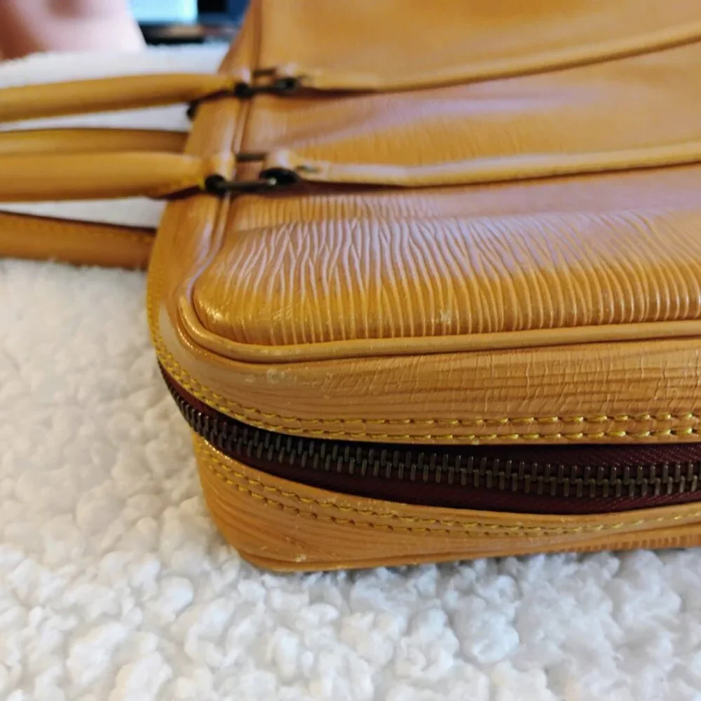 Louis Vuitton Epi Leather Porte Documents Travel Briefcase Men Women